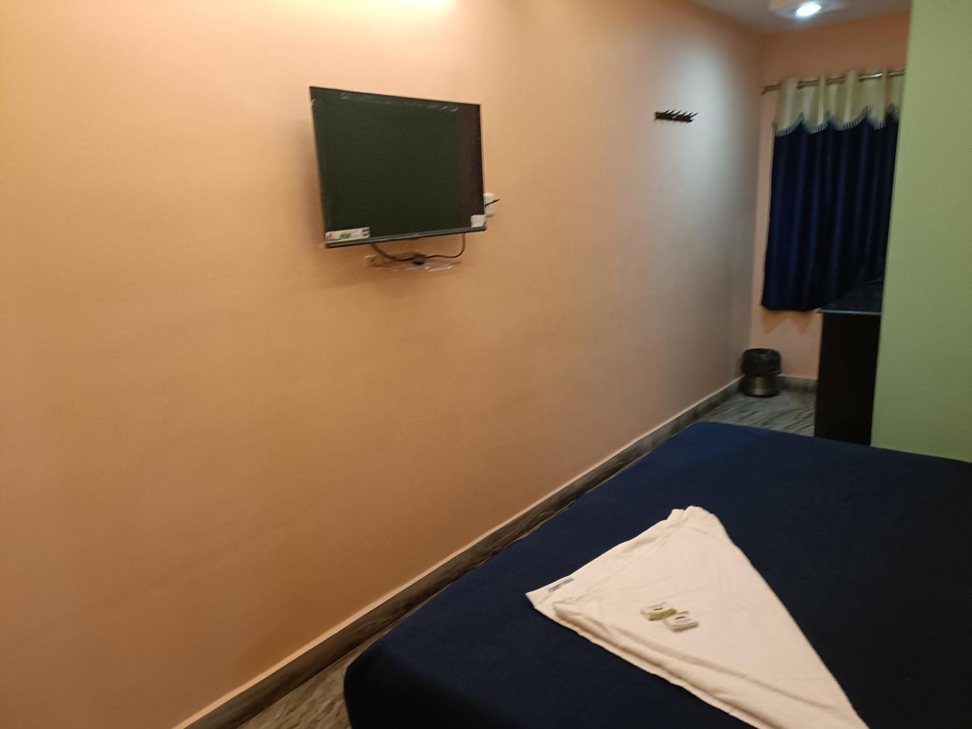 Hotel Dakshin Sea Paradise ヴィシャーカパトナム エクステリア 写真